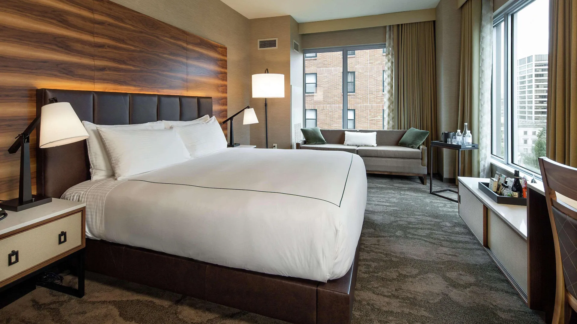Hotel The Porter Portland, Curio Collection By Hilton