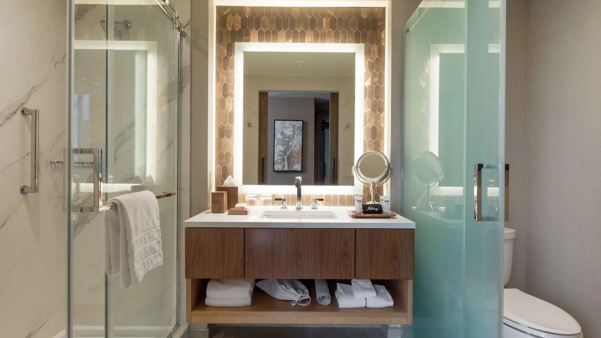 The Porter Portland, Curio Collection By Hilton 4*, Portland United States