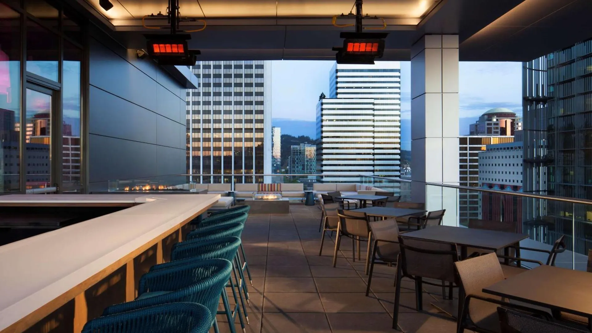 The Porter Portland, Curio Collection By Hilton Hotel
