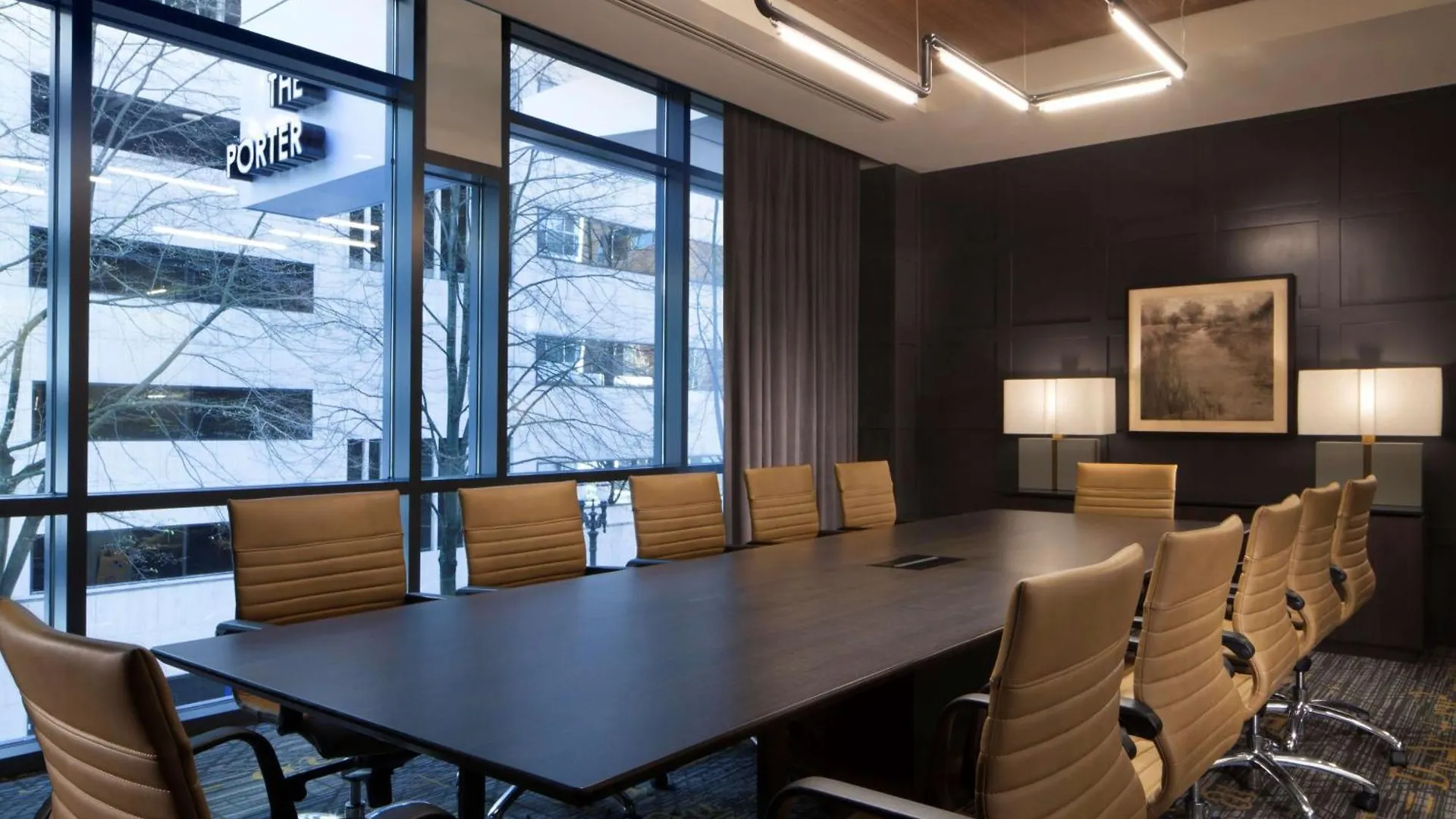 Hotel The Porter Portland, Curio Collection By Hilton